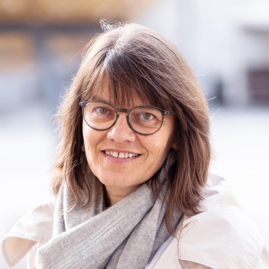 Ana Sokolova, invited speaker